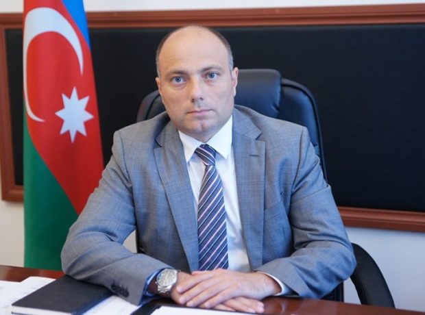 Mədəniyyət naziri Anar Kərimov  Nazim   Ağayevi  vəzifəsindən  azad  etdi