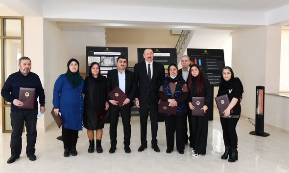 Prezident İlham Əliyev şəhid ailələri ilə görüşüb – FOTOLAR