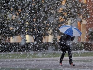 Temperatur enəcək, qar yağacaq – XƏBƏRDARLIQ
