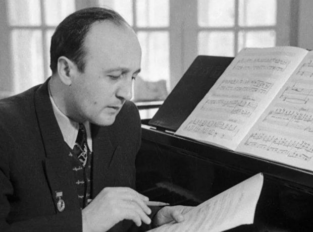 Mədəniyyət Nazirliyi Fikrət Əmirovun oğurlanmış əsəri ilə bağlı-RƏSMİ AÇIQLAMA