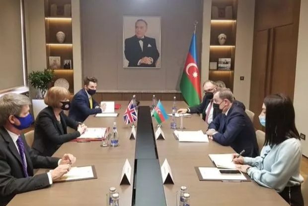 Ceyhun Bayramov Vendi Morton görüşüb
