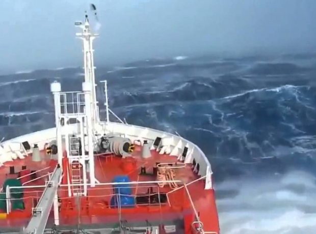 Kəskin hava şəraiti ilə bağlı Xəzərdə təhlükəsizlik tədbirləri gücləndirilib