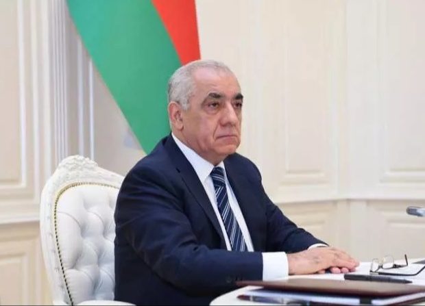 Əli Əsədov İrakli Qaribaşvilini Azərbaycana dəvət edib