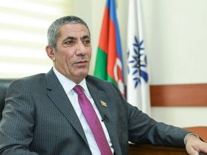 Deputat Siyavuş Novruzov Daxili İşlər Nazirliyini məhkəməyə verdi