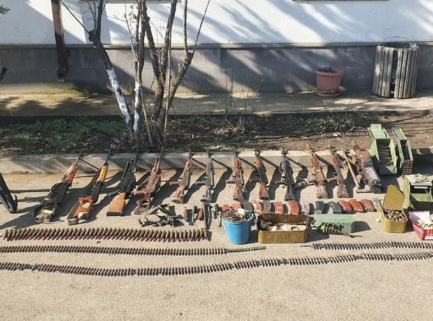 Xocavənddə düşmənin atıb qaçdığı silah-sursat aşkarlandı