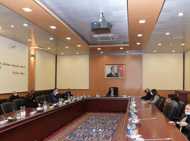 Nəqliyyat, Rabitə və Yüksək Texnologiyalar Nazirliyində Xocalıdan olan rabitəçilərlə görüş keçirilib-FOTOLAR