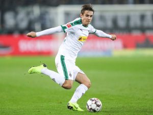 “Liverpool” Wijnaldumun əvəzləyicisini Almaniyada tapıb