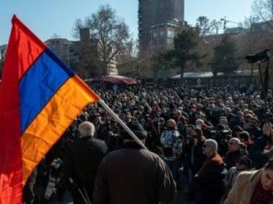Ermənistanda mitinq keçirilir