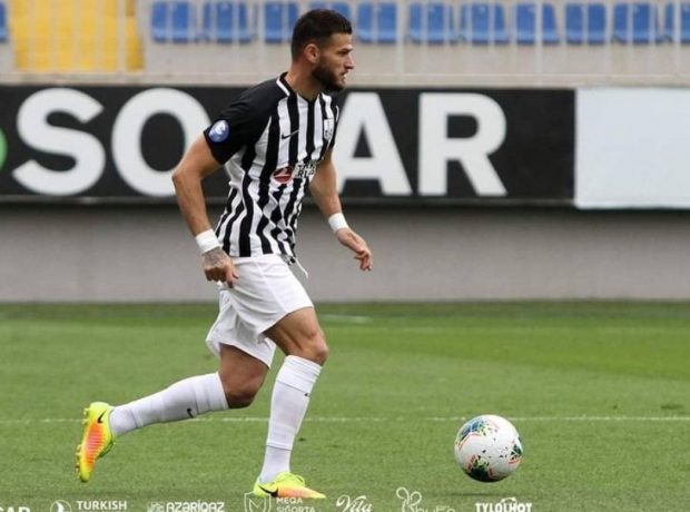 Azərbaycanda futbol oynamaq üçün şərait daha yaxşıdır