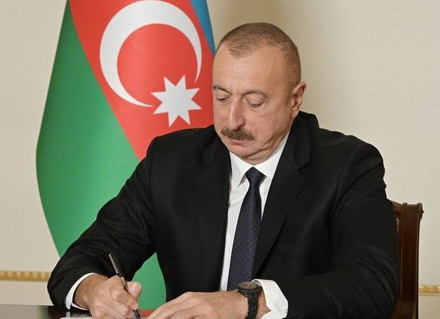 Prezident onu ordenlə təltif etdi – FOTO