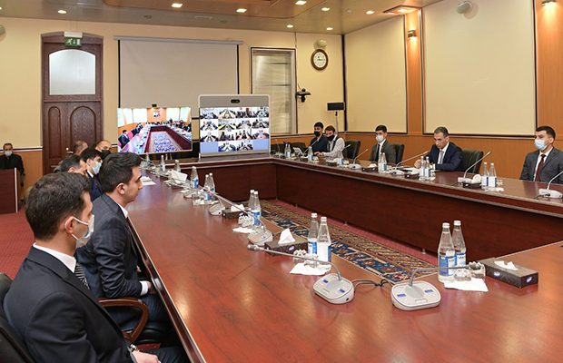 Nazir Rəşad Nəbiyev nazirliyin Vətən müharibəsində iştirak etmiş əməkdaşları ilə görüşüb- FOTO