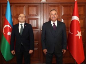 Nazir Anar Kərimov Türkiyə səfəri çərçivəsində Mövlüd Çavuşoğlu ilə görüşdü