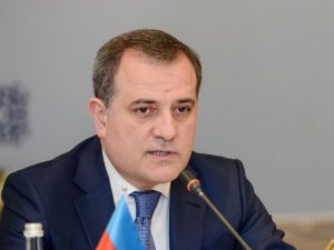 Ceyhun Bayramov qadınları təbrik etdi – FOTO
