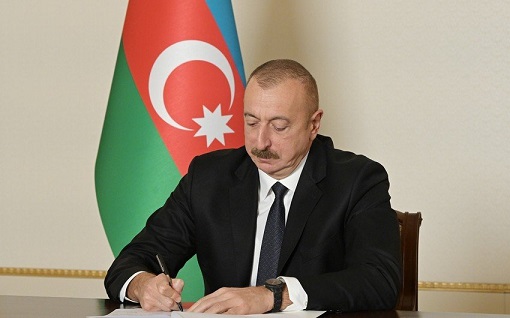 Prezident Tofiq Nağıyevi təltif etdi