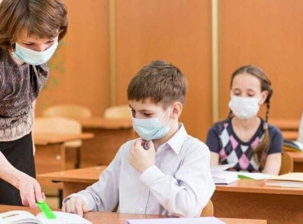 Məktəblər bağlanır? – Nazirlikdən açıqlama