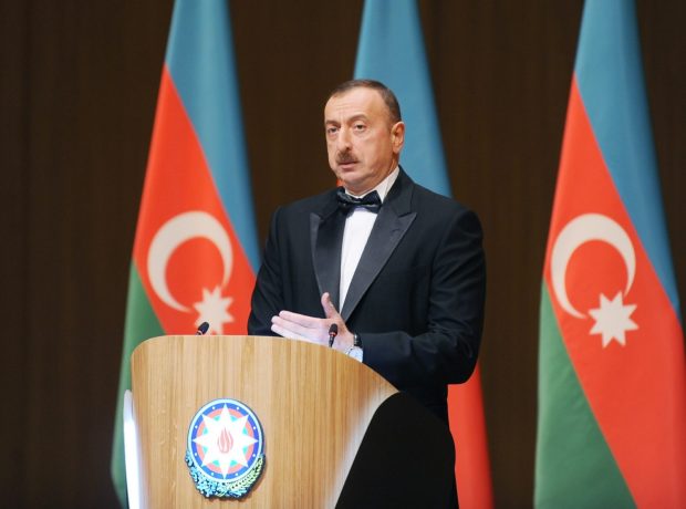 Prezidentdən qadınlara 8 Mart təbriki