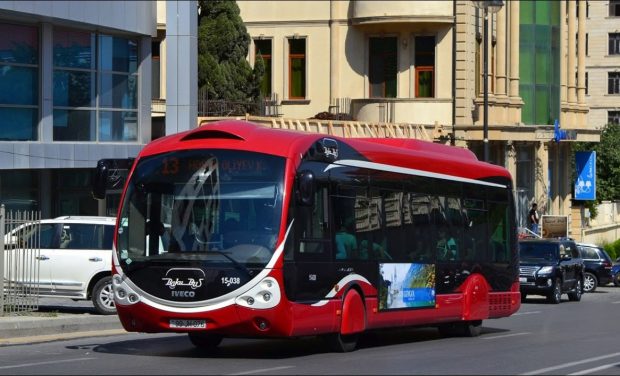 image-1530685745_avtobus_bakubus-bna