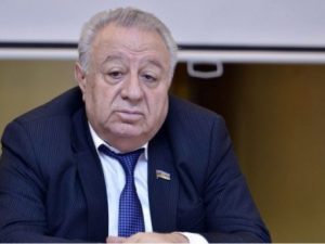 image-huseynbala-mirelemov1-500x333