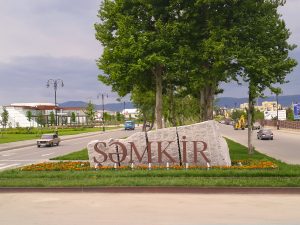 image-semkirde-bir-kavsak-1-2