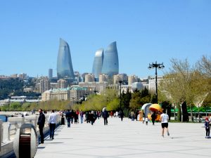 image-trend_baku_city_spring_270415_36