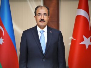 image-turkiye-sefiri-iki-dovlet-tek-millet-suari-ile-butun-cetinliklerin-ohdesinden-geleceyik-0-1620029526