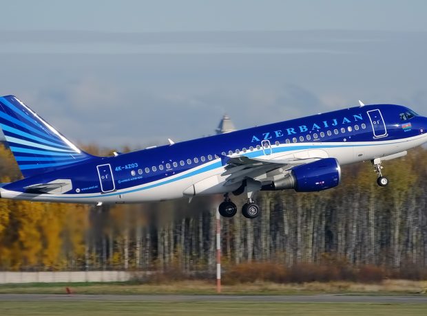 image-azerbaijan_airlines-_4k-az03-_airbus_a319-111