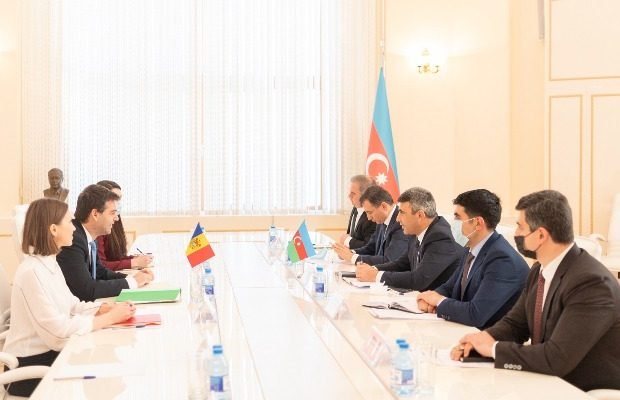 image-mycollages_-_2022-02-10t124823-332