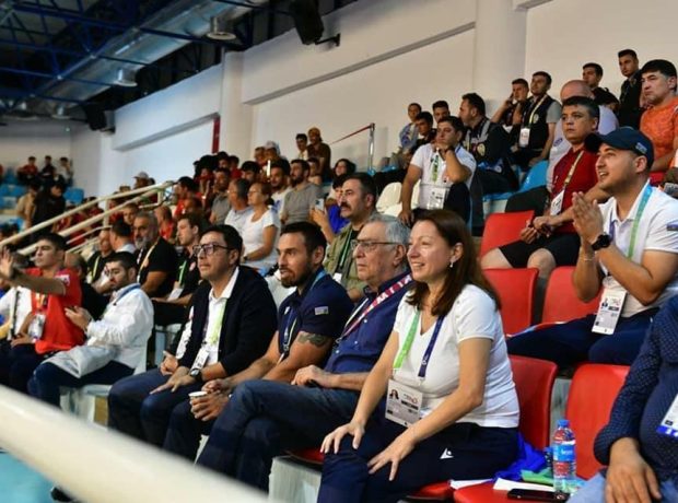 image-4e437ba3-f017-3233-9caf-6c3c57fb0ce4