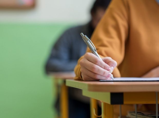 image-89098902-3bd2-36f3-ab1f-180861e140c2_850