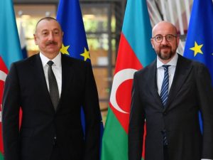 image-a2ae9497-2658-3e19-a854-a6b218c9bbe2_850