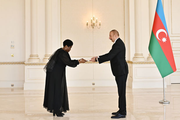 image-fotojet-2022-08-18t113908-473