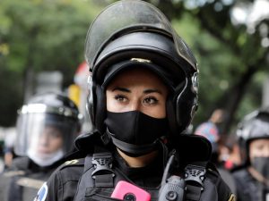 image-dc57b658-17bd-3600-acd7-45d22b1f70d2_850