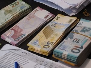 image-f723c502-9b78-3ca6-8146-1d63384f69e3_850