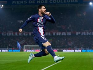 image-f9439823-a5e6-36e1-b6ef-1f14e3cb1cc1_850