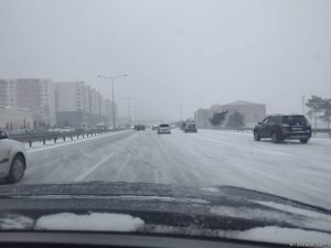 image-trend_snow_road_090123_5