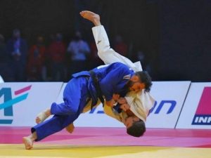 image-a8bf2292-2215-389c-8952-c51a6b56a505_850