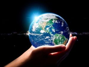 image-terra-in-mano-informareonline