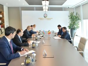 image-fyatdxdwwaet-_c