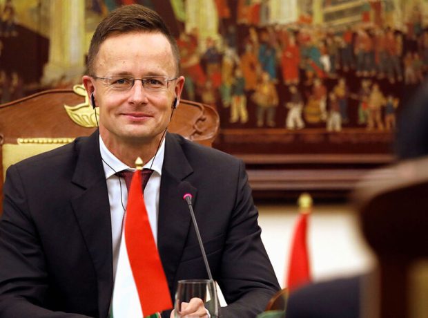 image-2020-11-04t071314z_1074501928_rc27wj9734yx_rtrmadp_3_health-coronavirus-hungary-minister-pic_32ratio_900x600-900x600-72919