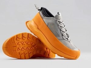 image-canada-goose-glacier-trail-sneaker-2-copy-pic_32ratio_1200x800-1200x800-45171