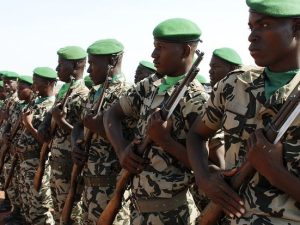 image-1200px-malian_soldiers