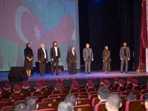 image-96336adf-3855-3af0-a1d4-bf72b284c883_850