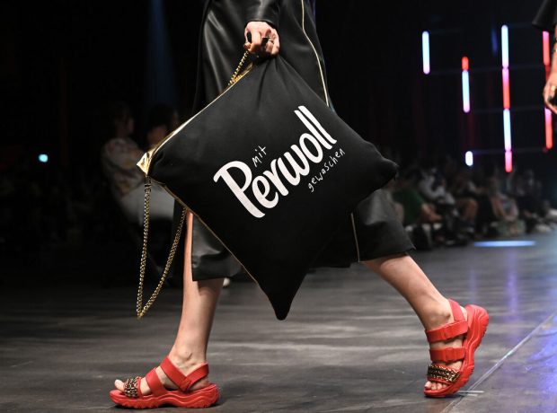 image-2023-07-11t131746z_1689081459_dpaf230711x99x364603_rtrfipp_4_society-environment-fashion-scene-berlin-pic_32ratio_1200x800-1200x800-84817