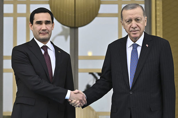 image-cumhurbaskani-erdogan-turkmenistan-devlet-baskani-berdimuhammedovu-resmi-torenle-karsiladi