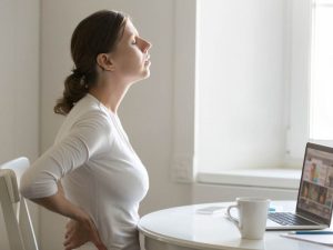 image-profile-portrait-woman-desk-stretching-backache-positio_1163-2124-pic_32ratio_900x600-900x600-53838