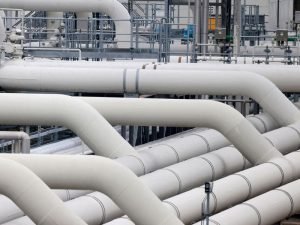 image-2022-01-03t132914z_1598770046_rc2prr9mhqp6_rtrmadp_3_eu-regulations-financing-pic_32ratio_900x600-900x600-78467