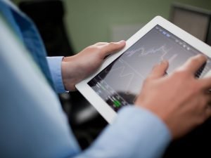 image-depositphotos_12506489_l-pic_32ratio_900x600-900x600-38925