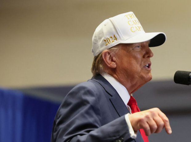 image-2024-01-14t193743z_1470169510_rc2uh5aey9yj_rtrmadp_3_usa-election-trump-pic_32ratio_900x600-900x600-51576