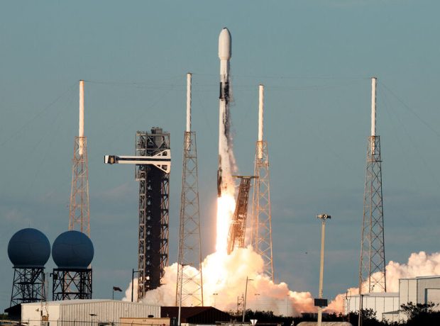 image-2024-02-14t224936z_1500628676_rc2m26alutxp_rtrmadp_3_space-exploration-ussf-124-pic_32ratio_900x600-900x600-7656