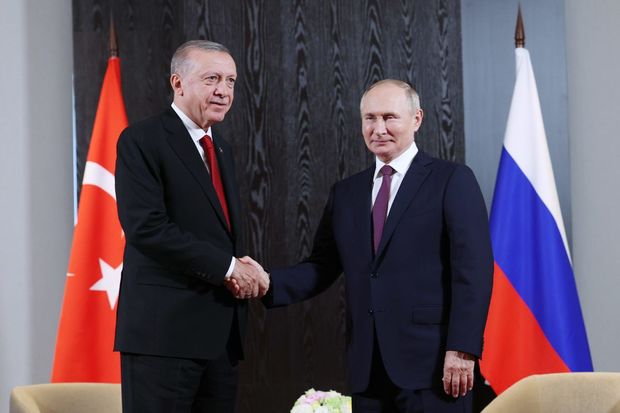 image-aa-20220916-28915396-28915392-erdoganputin_meeting_in_samarkand